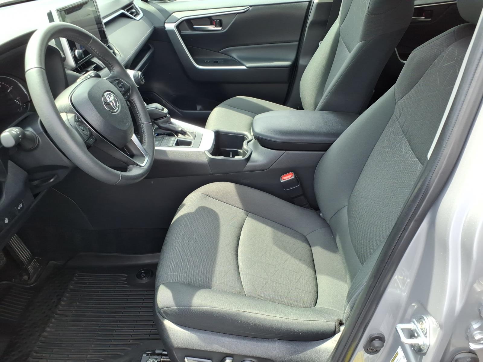 Used 2024 Silver Toyota XLE image 9