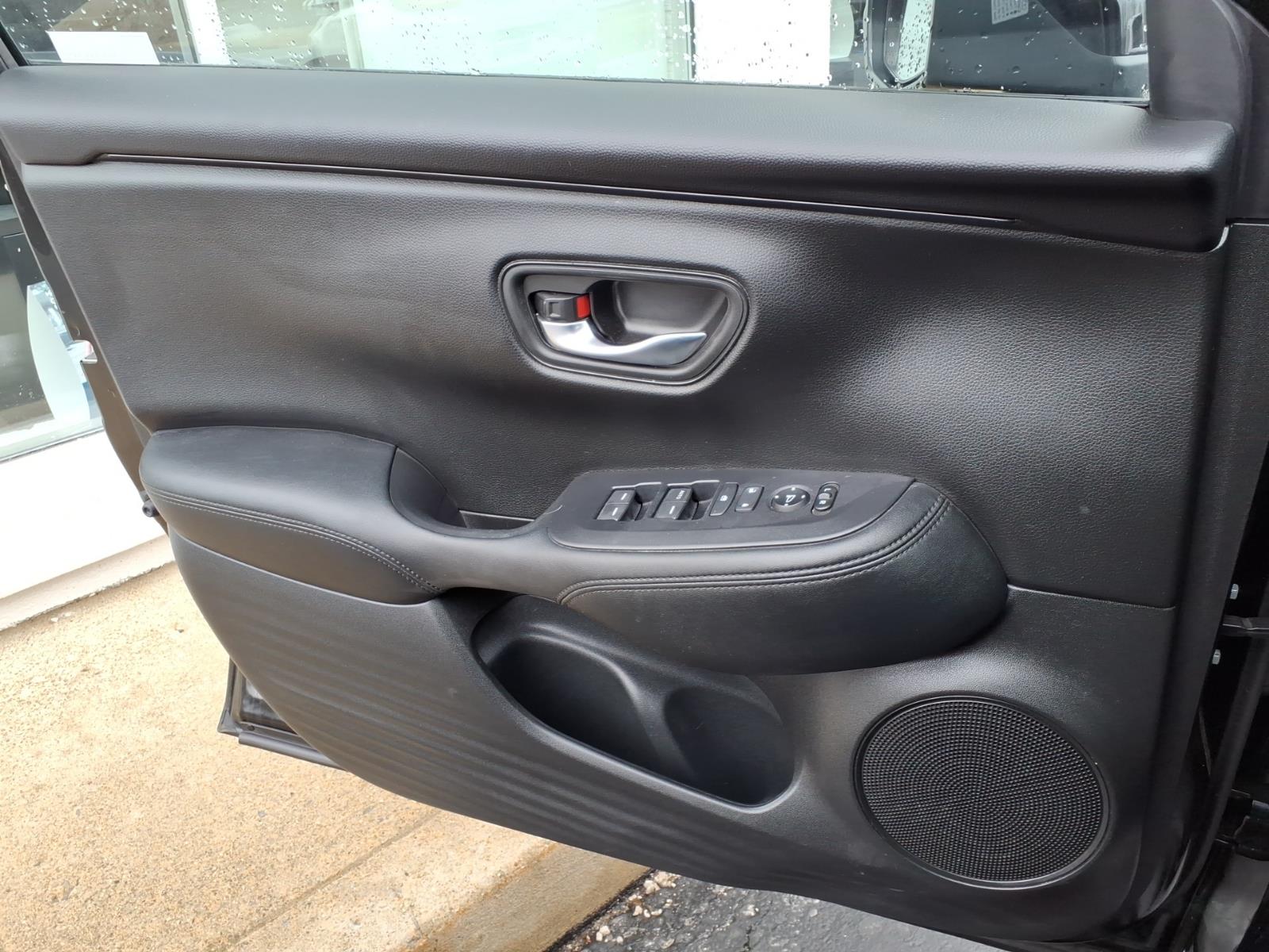 Certified Used 2023 Crystal Black Honda LX image 9