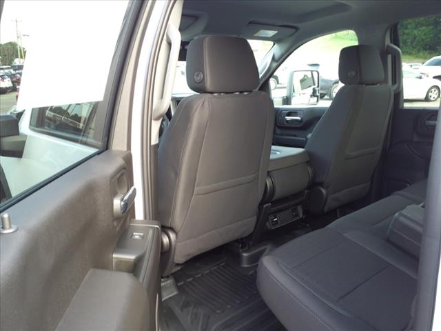 2024 GMC Sierra 2500HD Pro