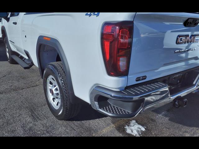 2025 GMC Sierra 2500HD Pro
