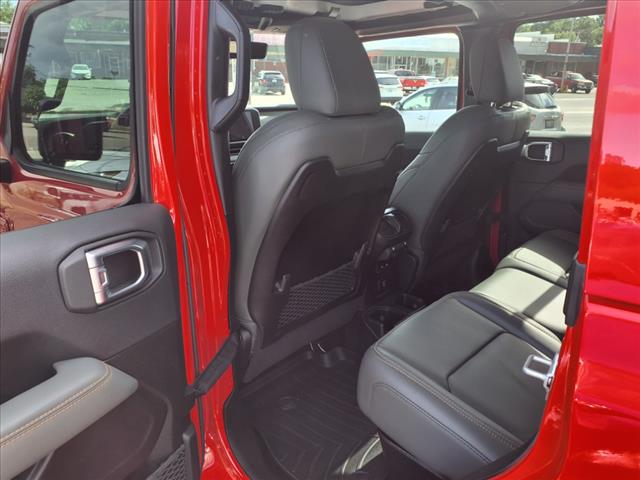 2024 Jeep Gladiator Mojave X