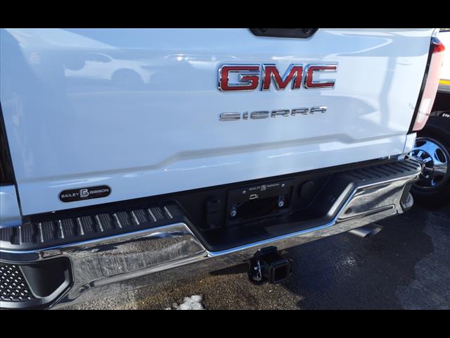 2025 GMC Sierra 2500HD Pro