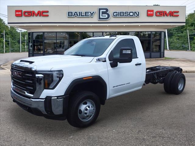 2025 GMC Sierra 3500HD Pro