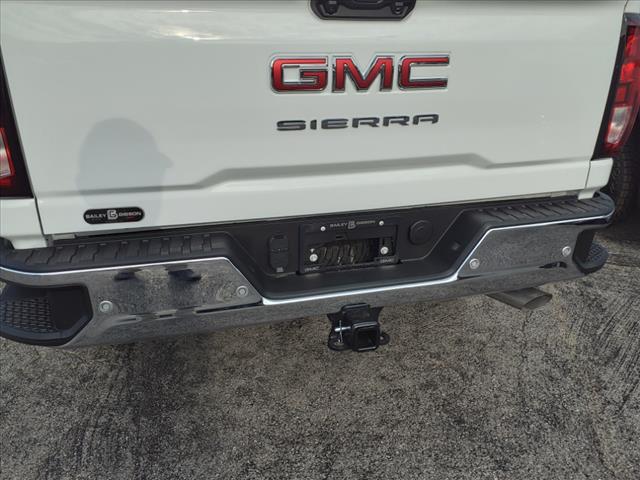 2024 GMC Sierra 2500HD Pro