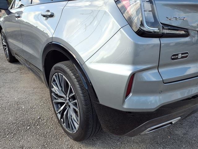 2024 Cadillac XT4 Sport