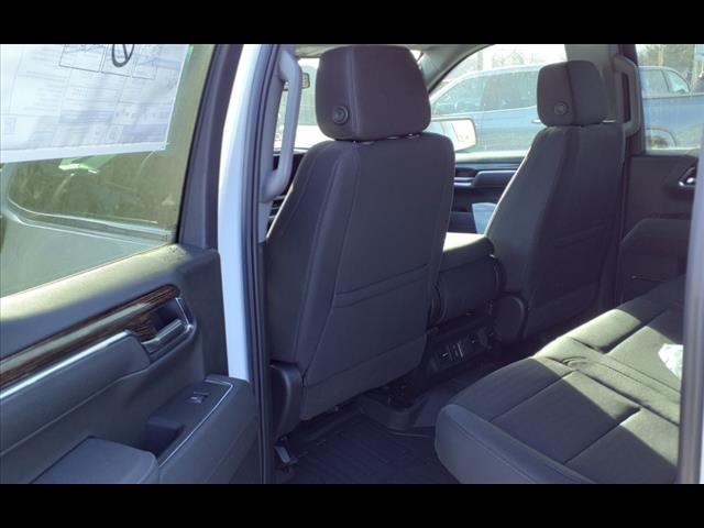 2025 GMC Sierra 1500 SLE
