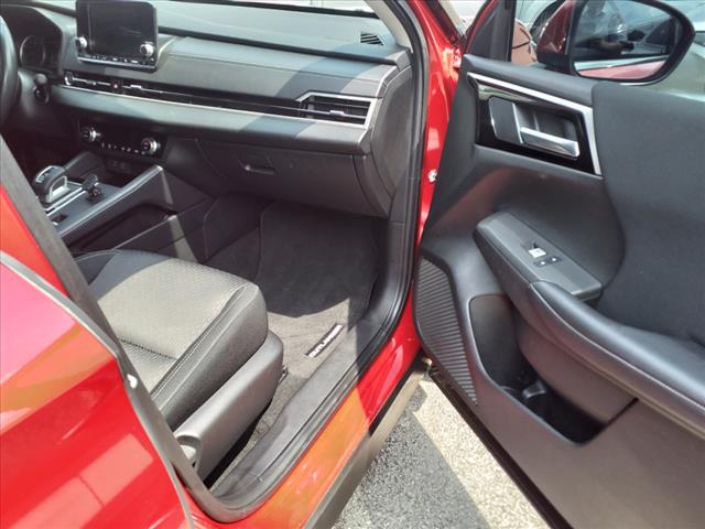 2023 Mitsubishi Outlander ES