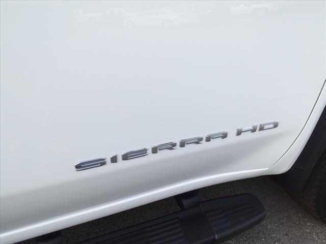 2024 GMC Sierra 2500HD Pro