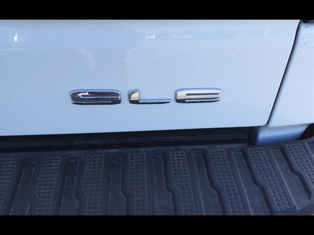 2025 GMC Sierra 1500 SLE
