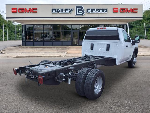 2025 GMC Sierra 3500HD Pro
