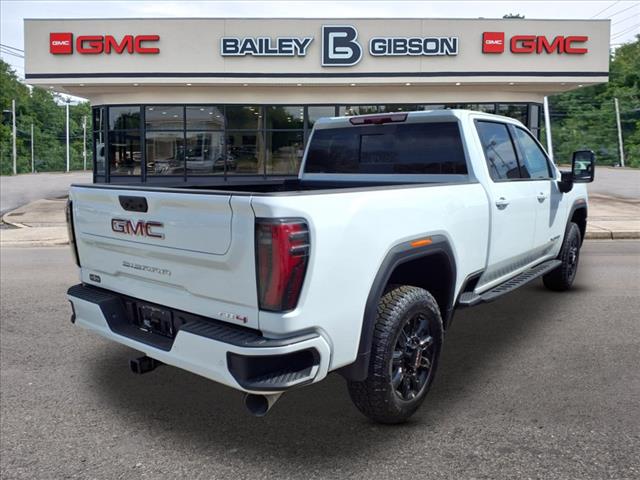 2025 GMC Sierra 2500HD AT4