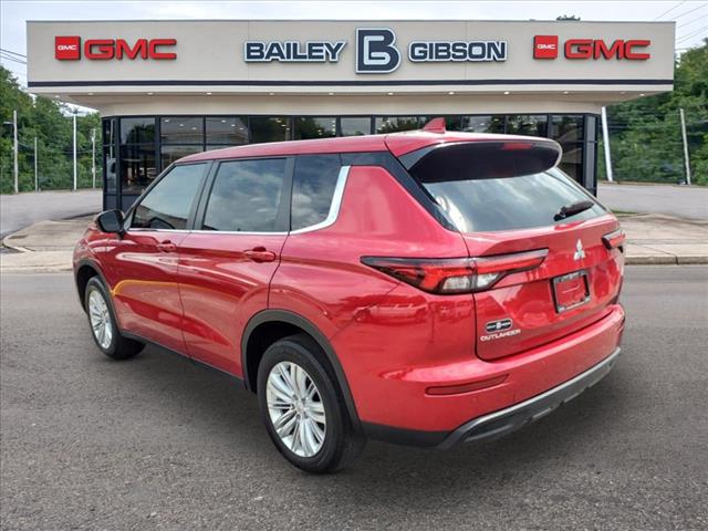 2023 Mitsubishi Outlander ES