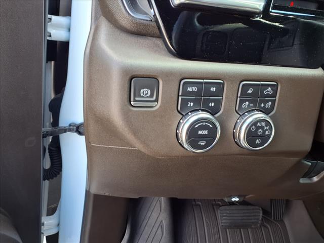2024 GMC Sierra 2500HD SLT