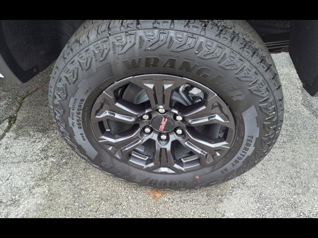 2024 GMC Canyon Elevation