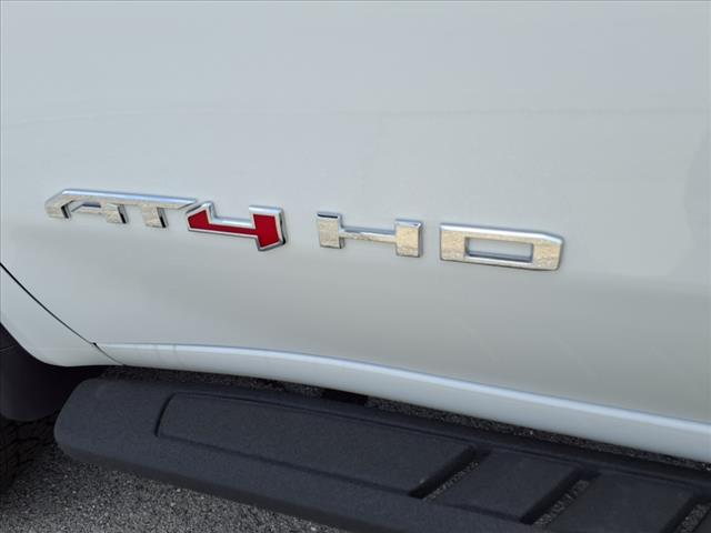 2025 GMC Sierra 2500HD AT4