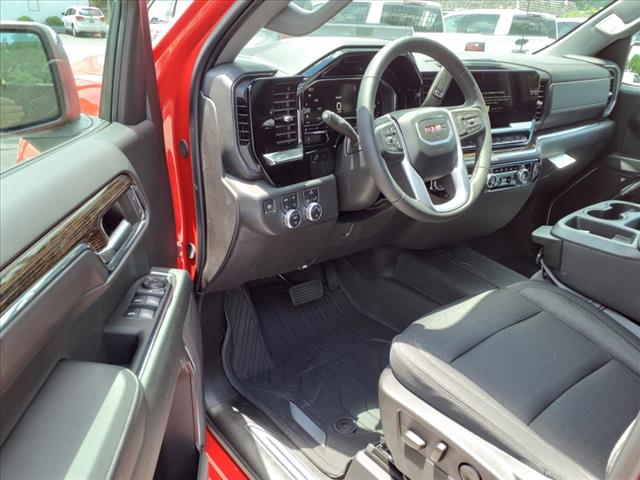 2024 GMC Sierra 1500 SLE