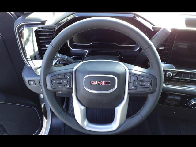 2025 GMC Sierra 1500 SLE