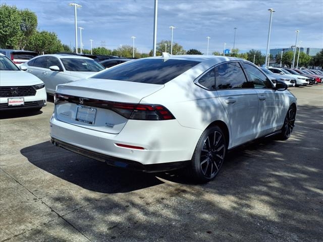 2025 Honda Accord Hybrid Touring