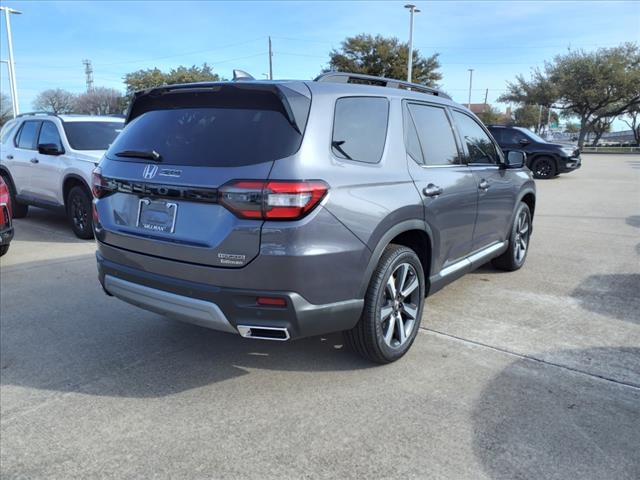2025 Honda Pilot Touring