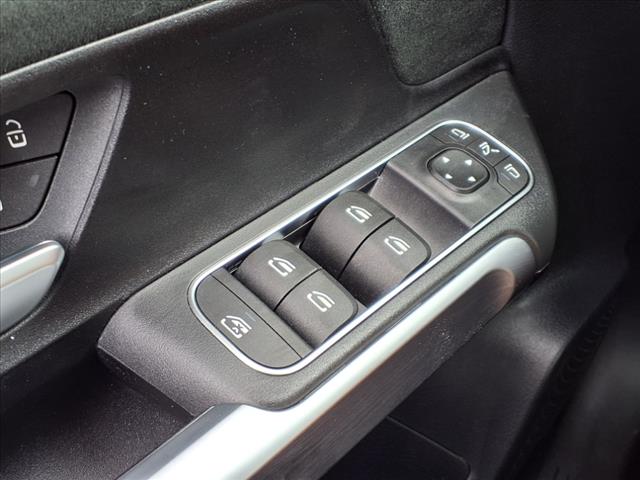 2023 Mercedes-Benz GLB GLB 250