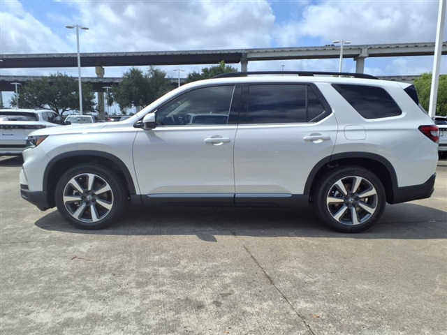 2025 Honda Pilot Touring