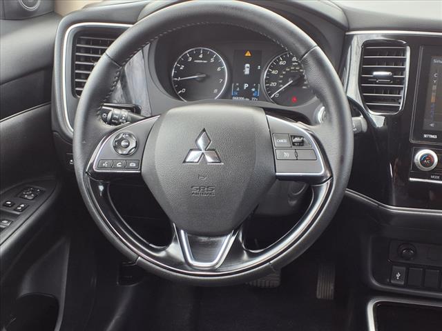 2020 Mitsubishi Outlander SE