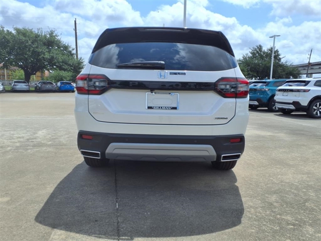 2025 Honda Pilot Touring