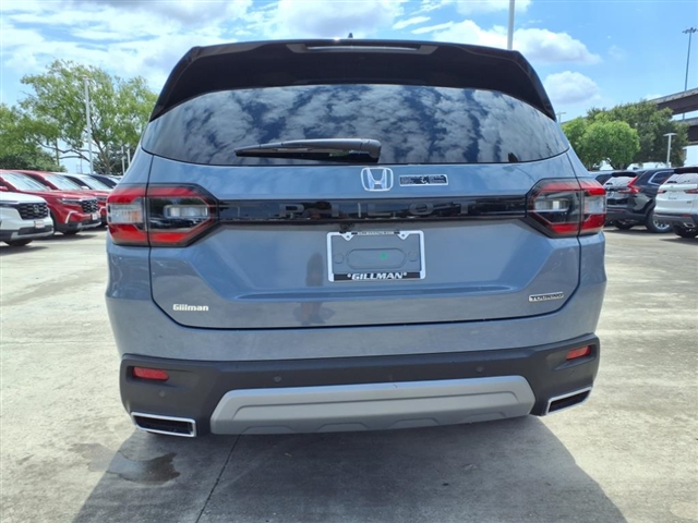 2025 Honda Pilot Touring+