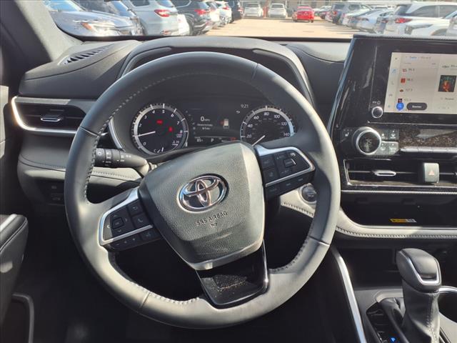 2024 Toyota Highlander XSE