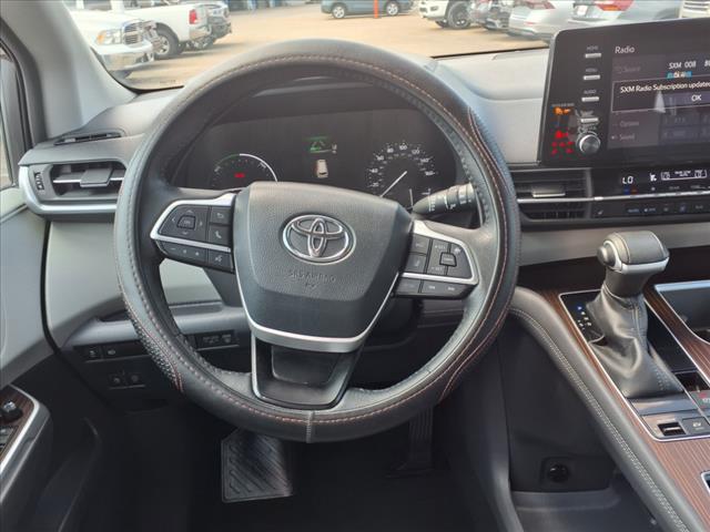 2022 Toyota Sienna XLE