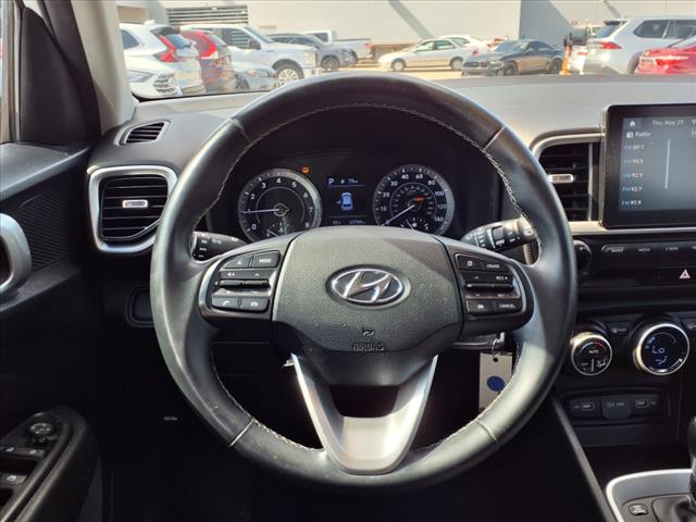 2022 Hyundai VENUE SEL