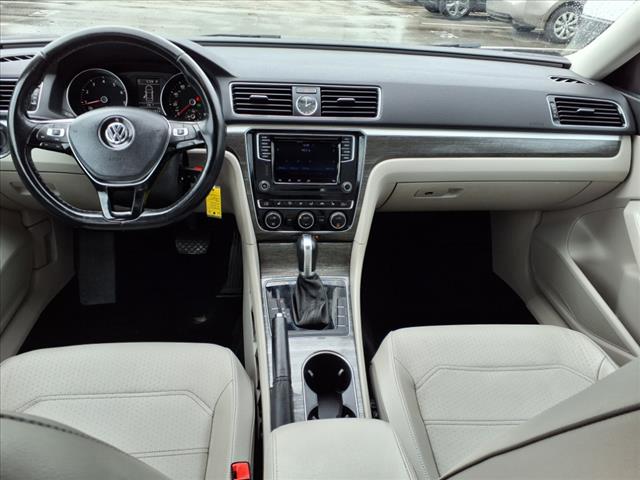 2016 Volkswagen Passat 1.8T SE