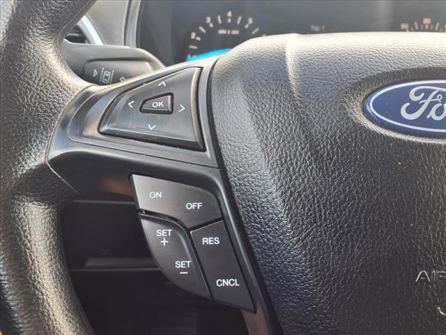 2020 Ford Edge SE