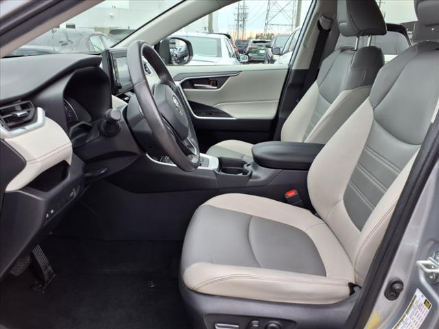 2021 Toyota RAV4 XLE Premium
