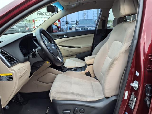 2017 Hyundai TUCSON SE