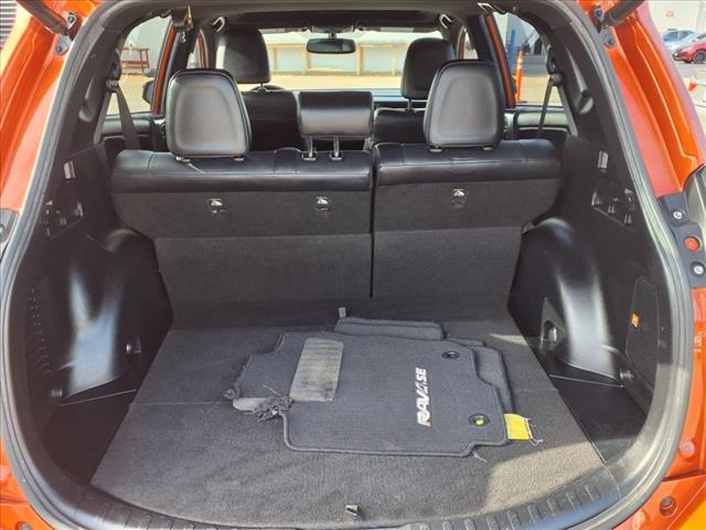 2016 Toyota RAV4 SE