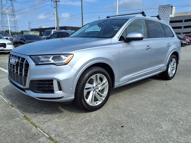 2020 Audi Q7 Premium Plus