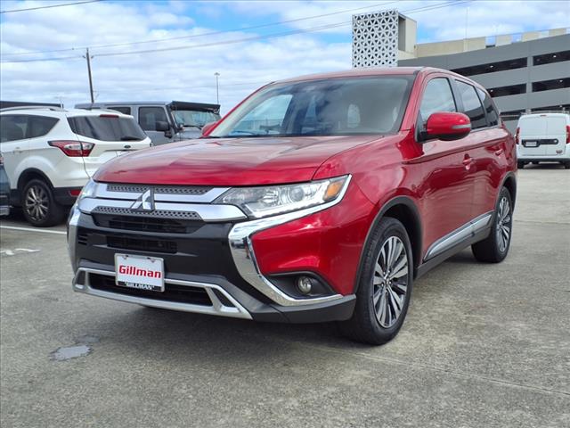 2020 Mitsubishi Outlander SE