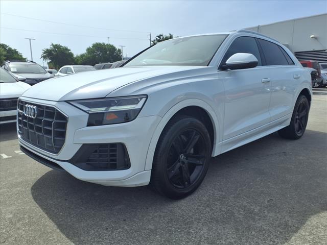 2019 Audi Q8 Premium