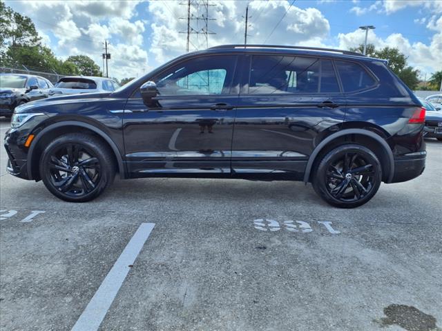 2024 Volkswagen Tiguan SE R-Line Black