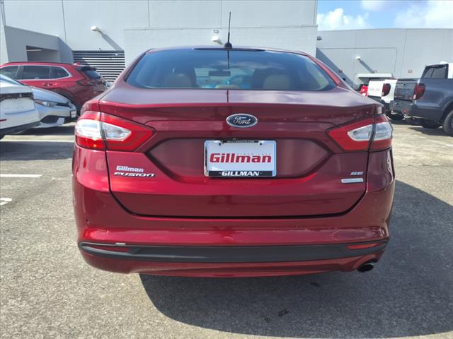 2016 Ford Fusion SE