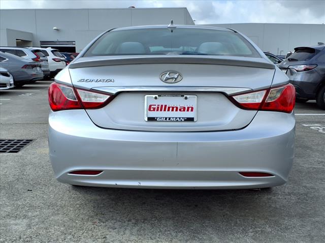 2012 Hyundai SONATA GLS