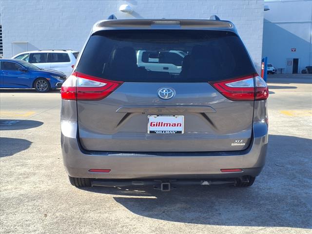 2015 Toyota Sienna XLE