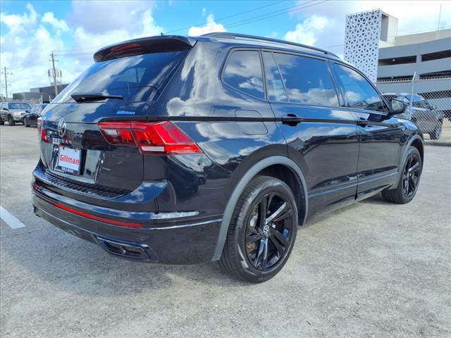 2024 Volkswagen Tiguan SE R-Line Black