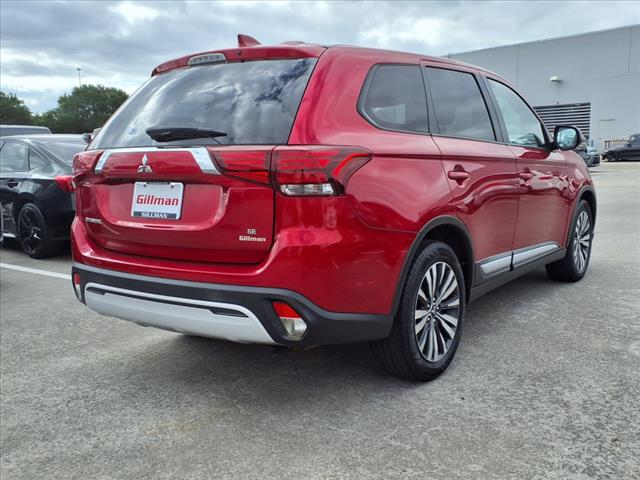2020 Mitsubishi Outlander SE