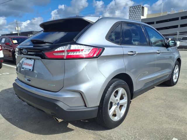 2020 Ford Edge SE
