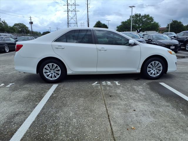 2014 Toyota Camry LE