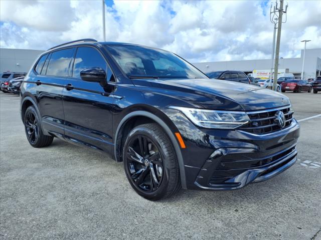 2024 Volkswagen Tiguan SE R-Line Black
