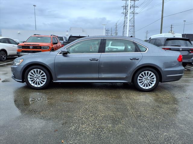 2016 Volkswagen Passat 1.8T SE