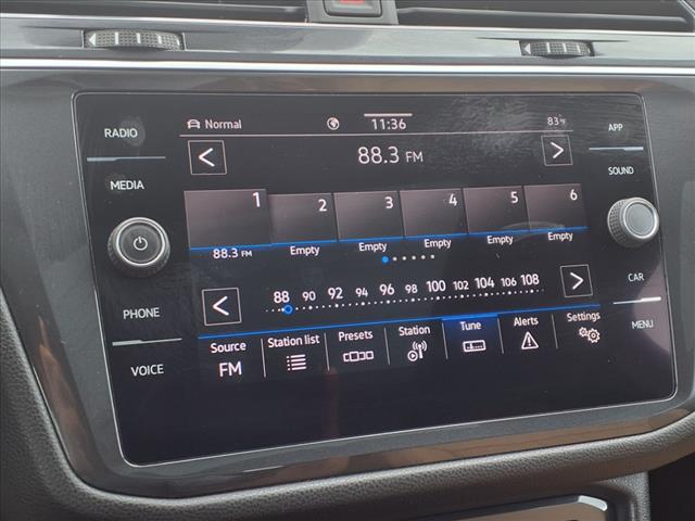 2022 Volkswagen Tiguan SE